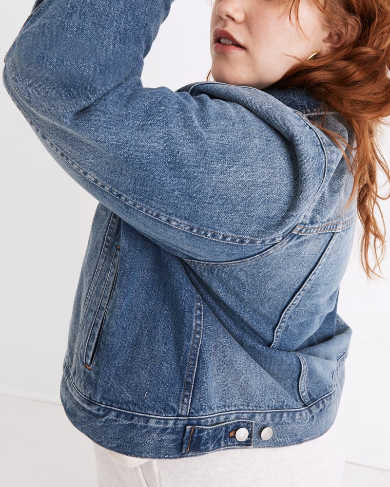Side of plus size Jean Jacket in Lunar Wash by Madewell | Dia&Co | dia_product_style_image_id:168055